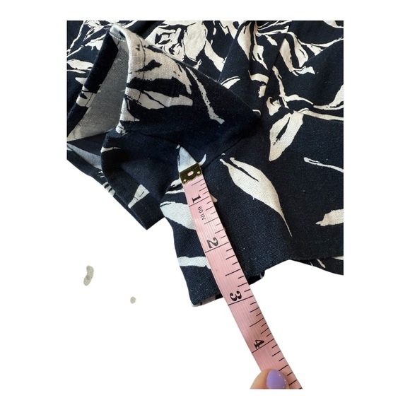 J.O.A Linen Floral Romper Dark Blue White 100% Linen Sleeveless Ruffle Overlay M - Picture 5 of 16